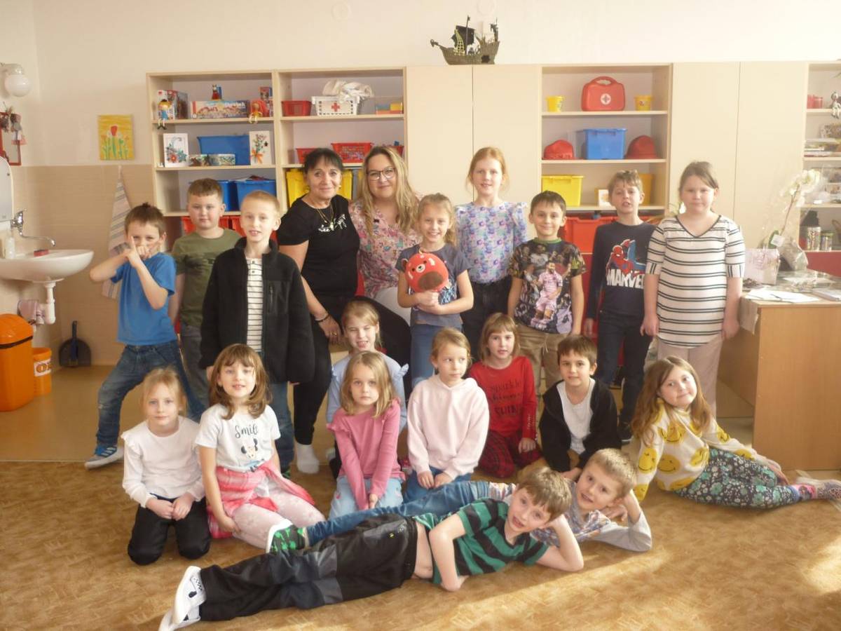 Správná životospráva, strava, spánek, sport = „V zdravém těle - zdravý duch“. Právě takto jsme nazvali únorový projekt ve školní družině.