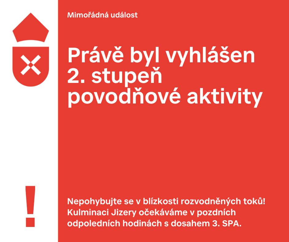 Na řece Jizera byl právě vyhlášen 2. stupeň povodňové aktivity.   Podle aktuálních informací očekáváme kulminaci v pozdních odpoledních hodinách, a to až na úroveň 3. SPA, dle měření v Mnichovo Hradiště.   Vývoj situace je zatím příznivý. Nepředpokládáme stavbu protipovodňových zábran ani uzavírku silnice směrem na Klášter Hradiště nad Jizerou.   Žádáme občany, aby se nepřibližovali k rozvodněným tokům, dbali zvýšené opatrnosti a sledovali další informace.