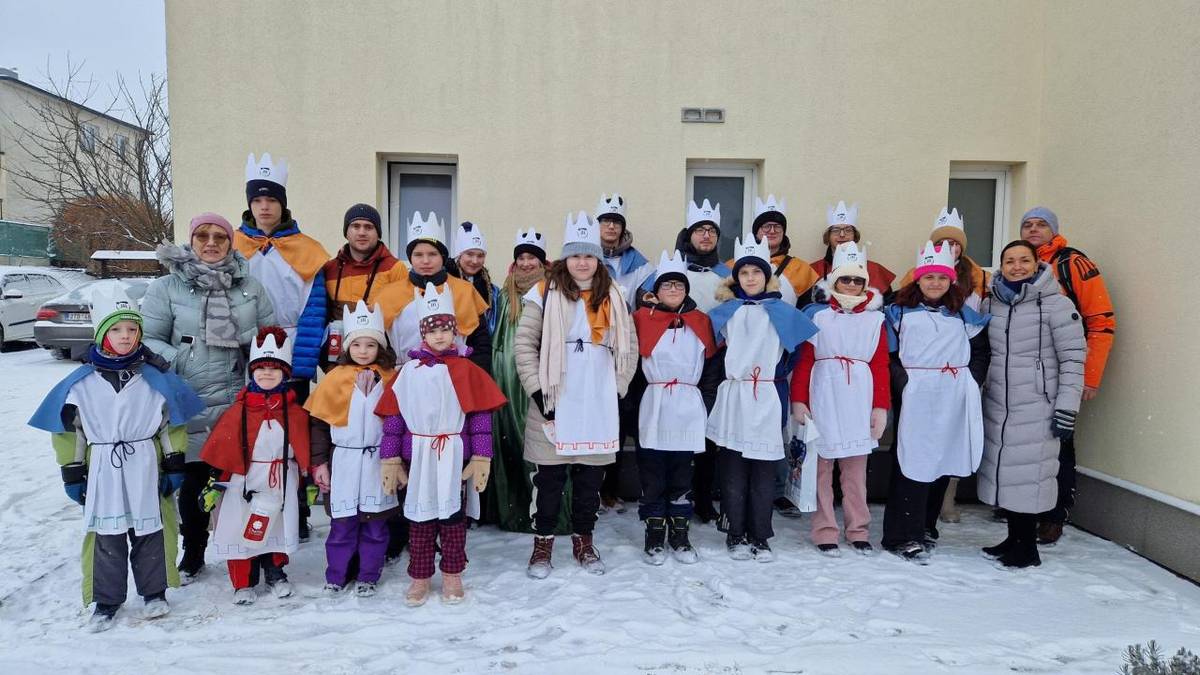 Na začátku ledna proběhla v Nových Sedlicích tradiční Tříkrálová sbírka organizovaná Charitou Hrabyně. I letos naši občané prokázali velkou solidaritu a ochotu pomáhat.