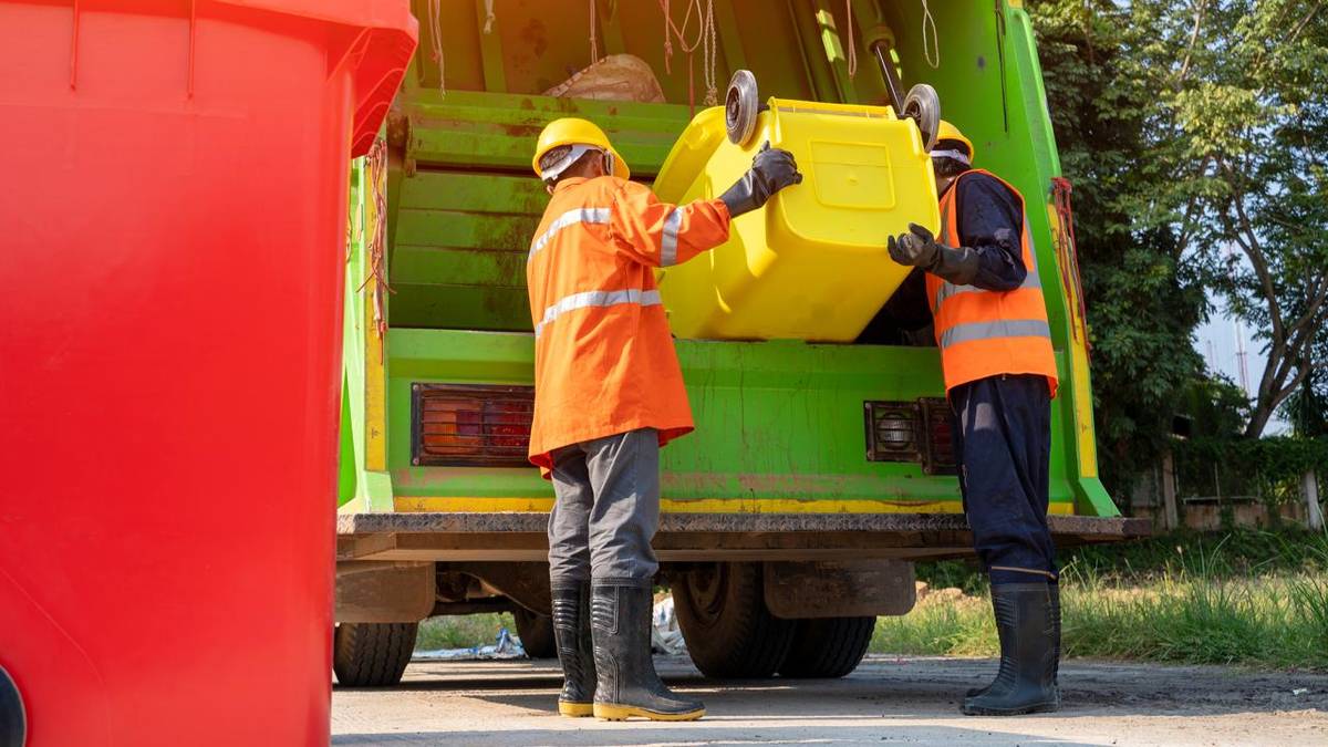 Obec Dunajská Lužná vo februári zasielala rozhodnutia o poplatku za komunálne odpady elektronicky cez ústredný portál verejnej správy (www.slovensko.sk) a prostredníctvom Slovenskej pošty.