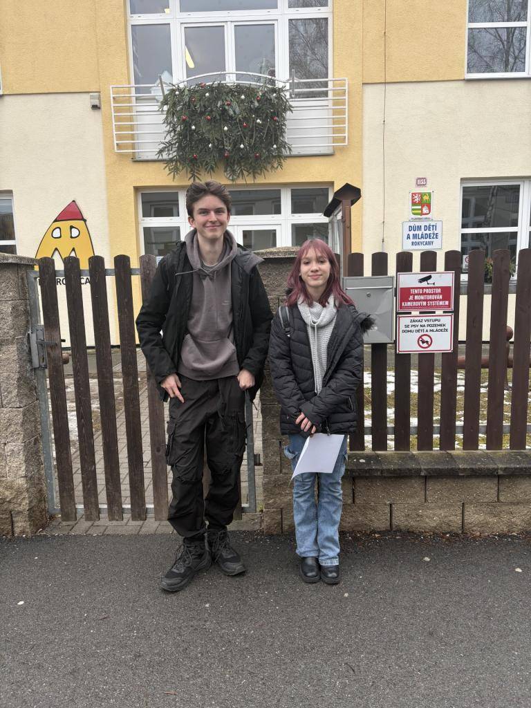 Žáci strašické školy dosahují úspěchů také v oblasti jazykového a technického nadání.