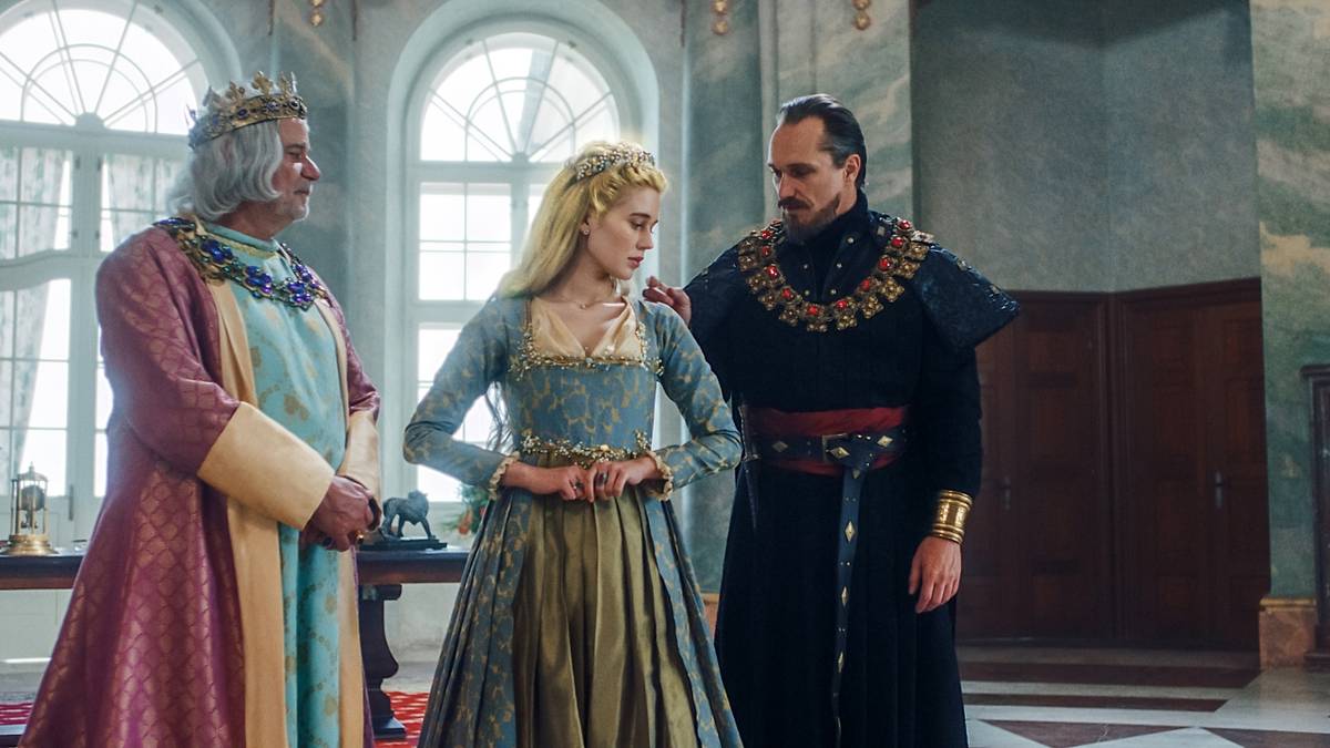 Príďte sa ponoriť do čarovného sveta rozprávky o odvahe, láske a dobrote.Čaká vás krásny príbeh plný napätia, kúziel a nezabudnuteľných postav, ktorý poteší malých aj veľkých divákov.