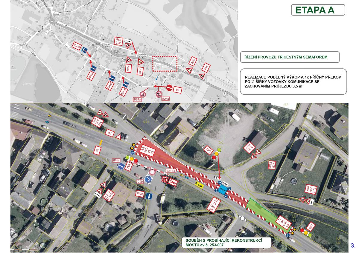 Rekonstrukce Husovo náměstí a náměstí 9. května začne v polovině března 2026. Na základě koordinační schůzky zástupců města, zhotovitele a správců inženýrských sítí byly upřesněny termíny zahájení prací na dlouho připravované akci rekonstrukce náměstí. Stavební práce budou zahájeny v polovině března 2026. V rámci stavby dojde nejen k celkové revitalizaci povrchů náměstí, ale také k významné obnově technické infrastruktury. Součástí projektu bude rekonstrukce kanalizace, vodovodu i dešťové kanalizace, která přispěje ke zlepšení technického stavu sítí a zvýšení jejich spolehlivosti do budoucna. Upozorňujeme majitele nemovitostí, že pokud jejich objekty dosud nejsou napojeny na veřejnou kanalizaci, mohou v rámci této stavby realizovat nové přípojky k jednotlivým nemovitostem. Doporučujeme této příležitosti využít, jelikož následné dodatečné napojení by bylo technicky i finančně náročnější. Stávající přípojky kanalizace, vodovodu i dešťové kanalizace budou zachovány a následně přepojeny na nově vybudované řady. Stavba nebude znamenat úplné uzavření náměstí. Práce budou probíhat po jednotlivých úsecích tak, aby byl co nejvíce omezen dopad na obyvatele i návštěvníky. Doprava v dotčené oblasti bude řízena světelnou signalizací. Přístupy k jednotlivým nemovitostem zůstanou po celou dobu výstavby zajištěny. Žádáme občany o trpělivost a respektování dočasných dopravních omezení. Věříme, že výsledkem bude moderní a důstojný veřejný prostor, který bude sloužit obyvatelům i návštěvníkům po mnoho dalších let. Případné dotazy k průběhu stavby budou zodpovězeny na Městském úřadu Chabařovice. Rekonstrukce náměstí