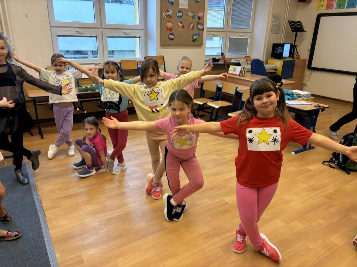 V úterý 24. 2. 2026 proběhla ve škole olympiáda. Inspirovali jsme se zimními olympijskými hrami, které proběhly v únoru v italských městech Milán a Cortina d’Ampezzo.