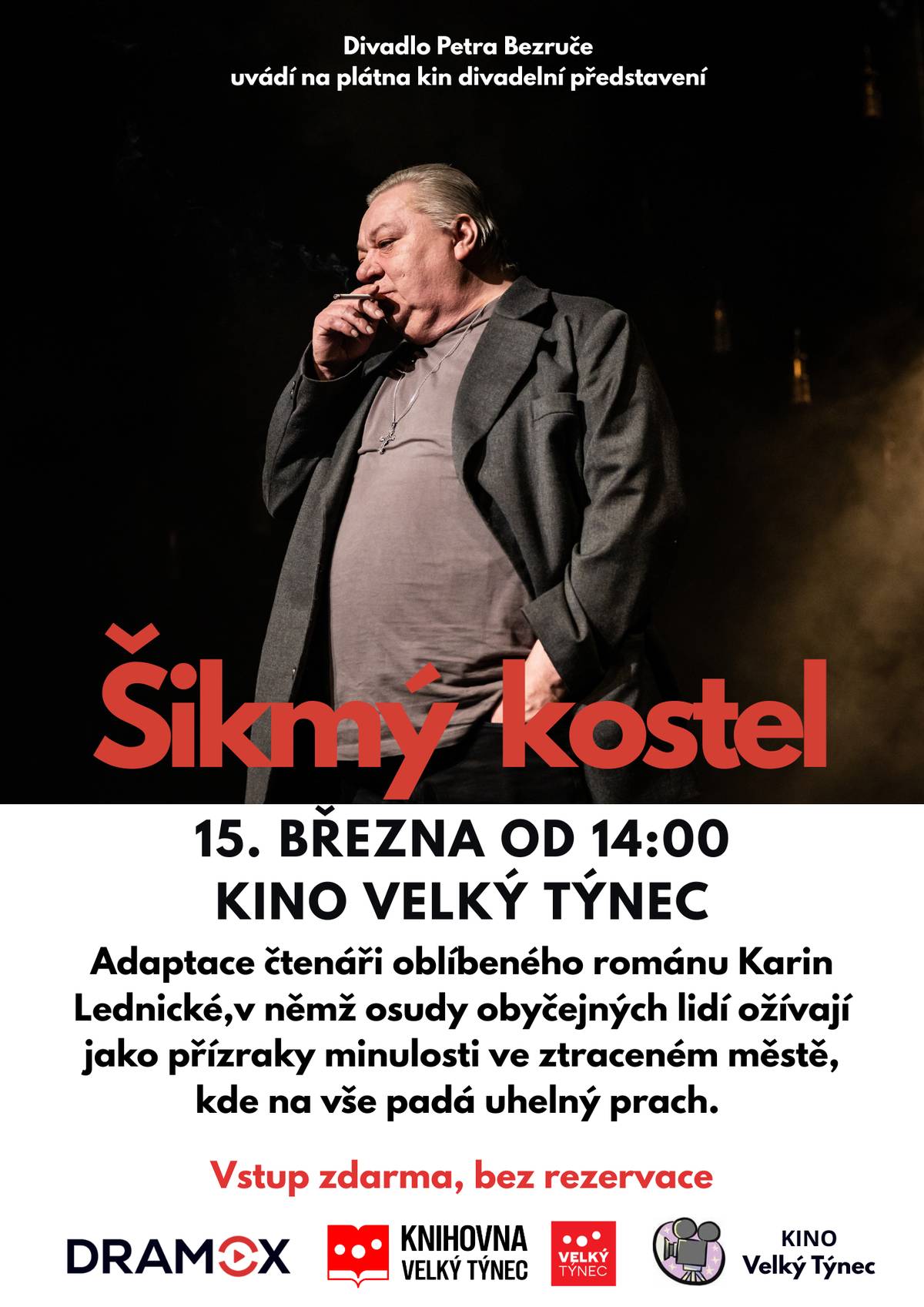 uvádí na plátna kin divadelní představení - Šikmý kostel