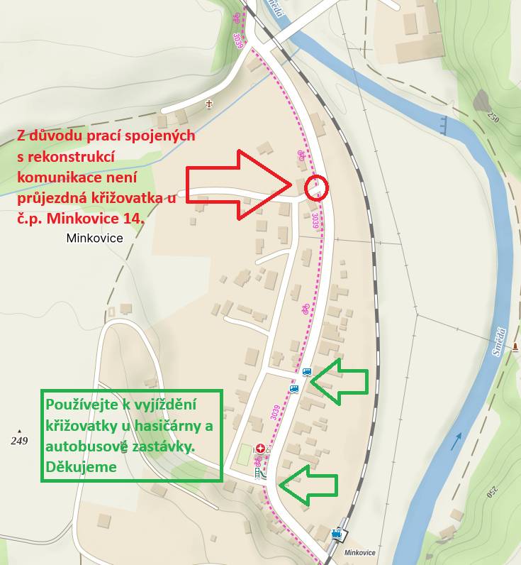 Z důvodu prací spojených s rekonstrukcí komunikace není dočasně průjezdná křižovatka u č.p. 14. Používejte k vyjíždění křižovatky u hasičárny a u autobusové zastávky.