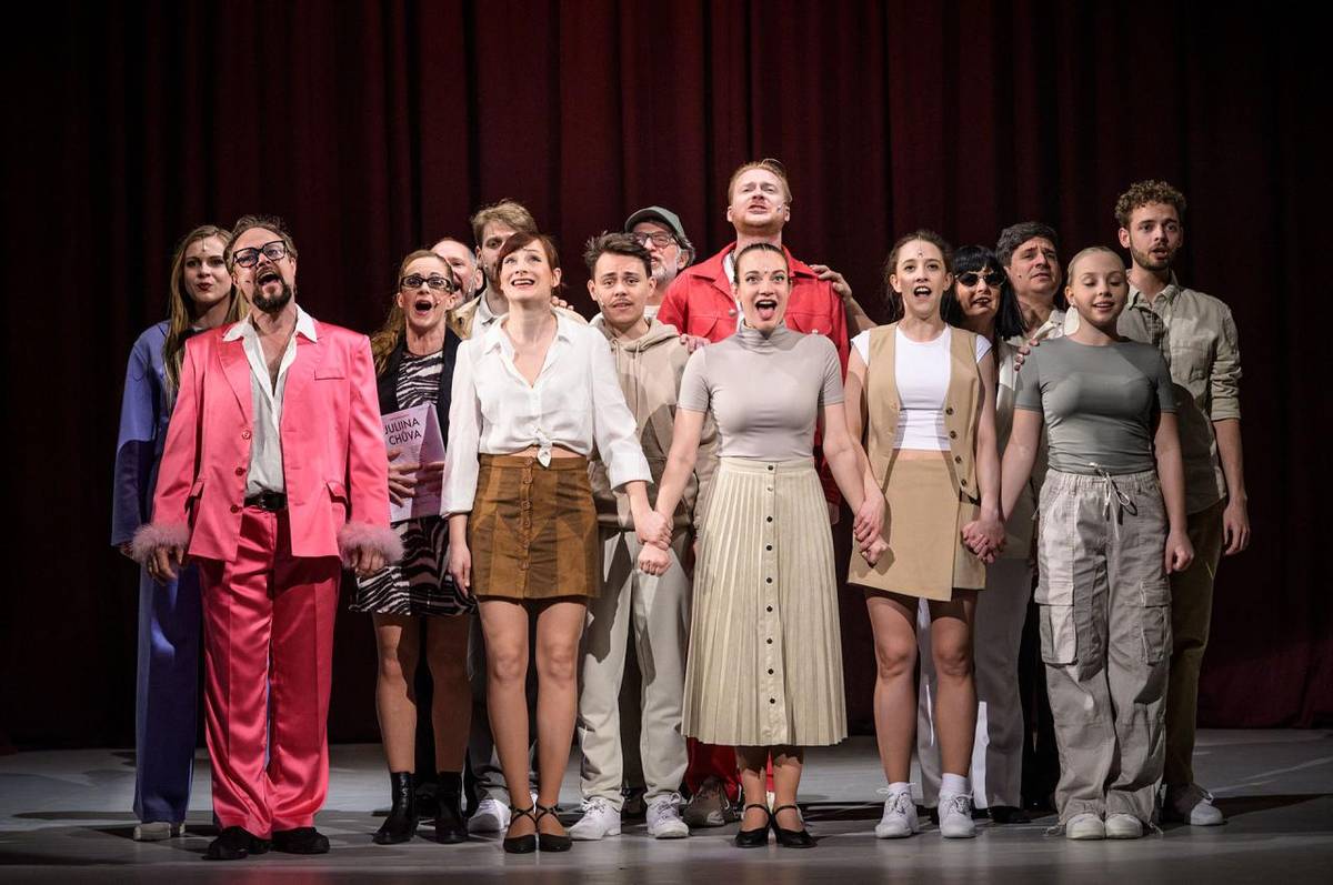 Muzikálová komedie v Západočeském divadle v Chebu s odjezdem z Hranic.