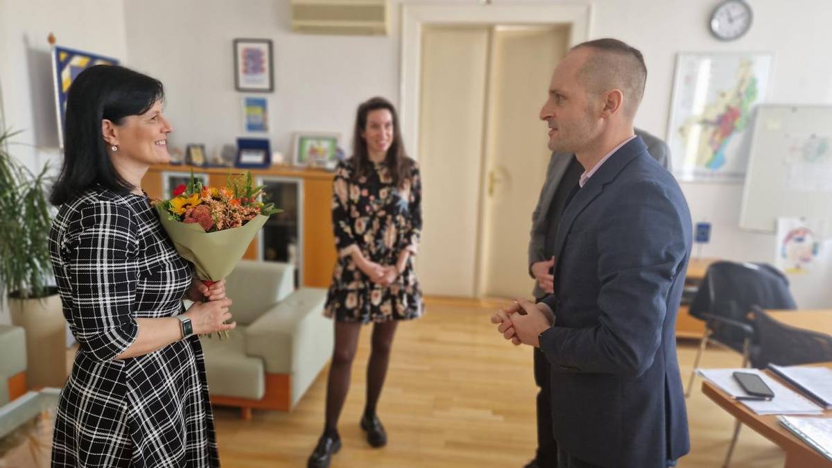 Nová riaditeľka Základnej cirkevnej školy svätej Márie Goretti v Piešťanoch, Mariana Horniaková sa svojej funkcie ujala od začiatku nového roka. Pri tejto príležitosti ju na pôde mestského úradu oficiálne prijal primátor mesta, ktorý jej poprial veľa úspechov v novej pozícii.