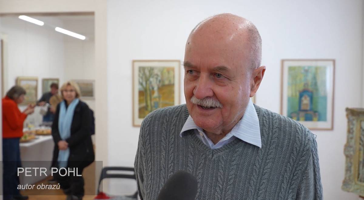 Výstavní prostory žacléřského muzea jsou nyní vyhrazeny malířské tvorbě žacléřského rodáka Petra Pohla. Výstava bude prvním představením jeho prací v našem regionu. Cyklus obrazů nás přenese do míst nám důvěrně známých v Žacléři i okolí a nahlédneme také za hranice do Dolního Slezska. Reportáž z výstavy je ke zhlédnutí zde https://youtu.be/WrwZyRj5WNE?si=adr4cayAGq127UHM