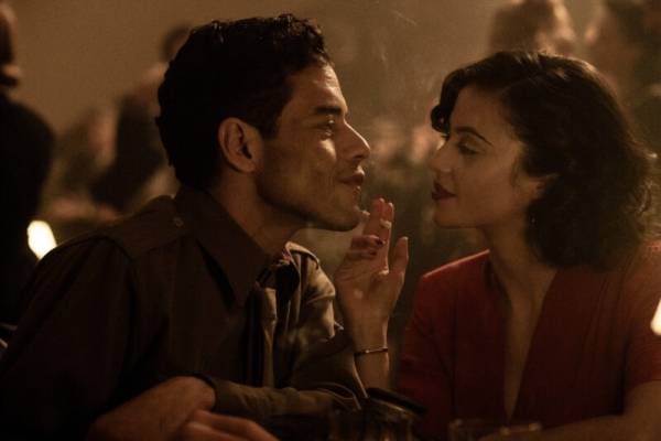 07.03.26 20.00  Podzim 1945, válkou zdevastovaný Norimberk hostí tribunál s nacistickými válečnými zločinci v čele s Hermannem Göringem (Russell Crowe), jehož ve vězeňské cele vyslýchá americký vojenský psychiatr Douglas Kelley (Rami Malek). Během procesu přítomné neděsí pouze odhalované skutečnosti kolem dosud utajovaného rozsahu nacistických zvěrstev, nýbrž i nenápadný lidský rozměr souzených bestií,...