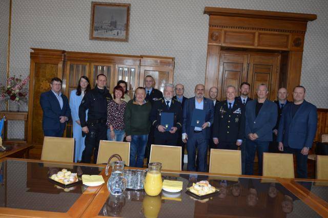 V pátek 6. března proběhlo na prostějovské radnici předání materiálního daru pro Policii České republiky v celkové hodnotě téměř 174 tisíc korun.                               Číst dál...