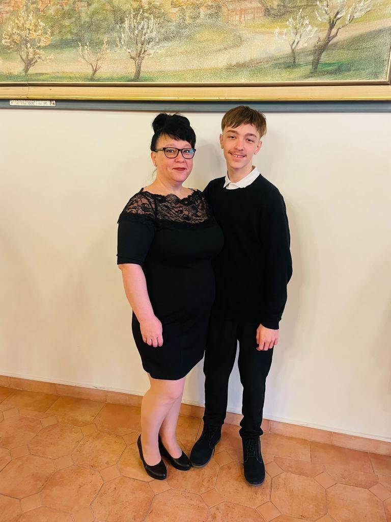 V úterý 24. února se v slavnostní atmosféře uskutečnilo tradiční předávání ocenění nejúspěšnějším žákům kadaňských škol. Tato událost každoročně vyzdvihuje talent, píli a mimořádné studijní či mimoškolní úspěchy žáků, kteří svými výsledky reprezentují nejen své školy, ale i celé město Kadaň.