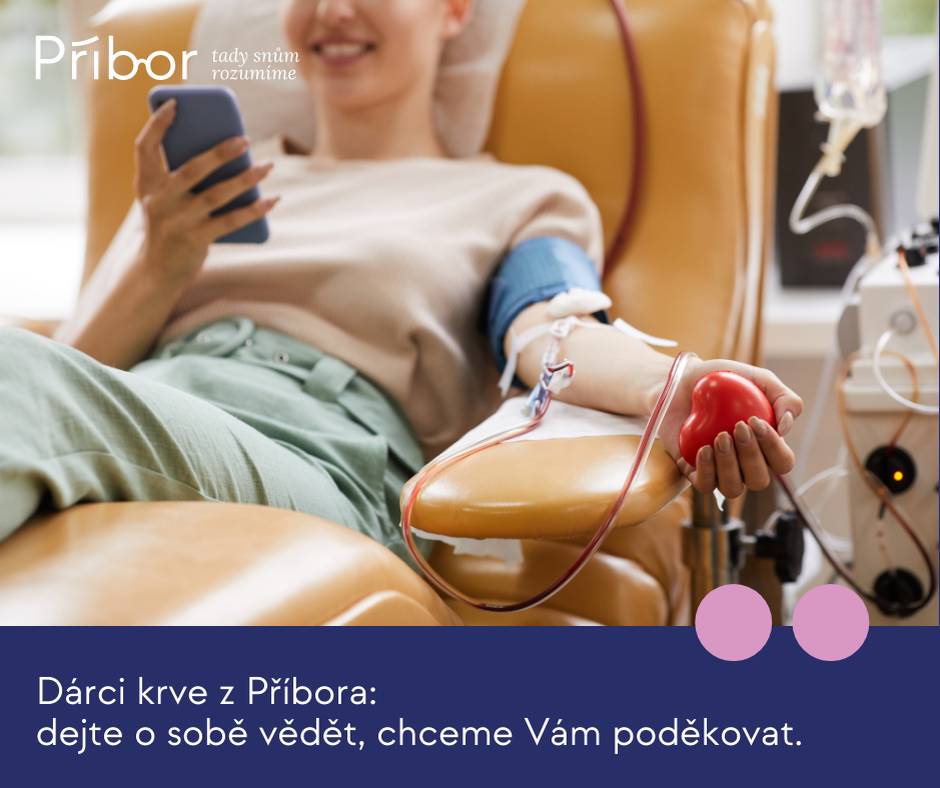 Město Příbor oceňuje každoročně občany města - bezpříspěvkové dárce krve (plazmy), kteří v předcházejícím roce dosáhli 40, 80, 120, 160, 200, 240, 280, 320 nebo 360 odběrů. Vzhledem k tomu, že Český červený kříž z důvodu ochrany osobních údajů neposkytuje obcím údaje o dárcích, můžete se v případě zájmu o setkání, na němž oceňování probíhá a kde jste srdečně vítáni, přihlásit. Setkání s bezpříspěvkovými dárci krve, kteří v daném roce dosáhli oceňovaného počtu odběrů, se koná pravidelně v měsíci dubnu následujícího roku v prostorách piaristického kláštera v Příboře. Tzn. že setkání za rok 2025 proběhne v dubnu roku 2026. Kontaktovat můžete přímo pracoviště matriky na telefonních číslech 556 455 443, 731 130 856 nebo prostřednictvím e-mailové adresy matrika@pribor-mesto.cz. Dostavit se můžete také osobně do kanceláře matriky, v budově Městského úřadu Příbor, kde získáte podrobnější informace.