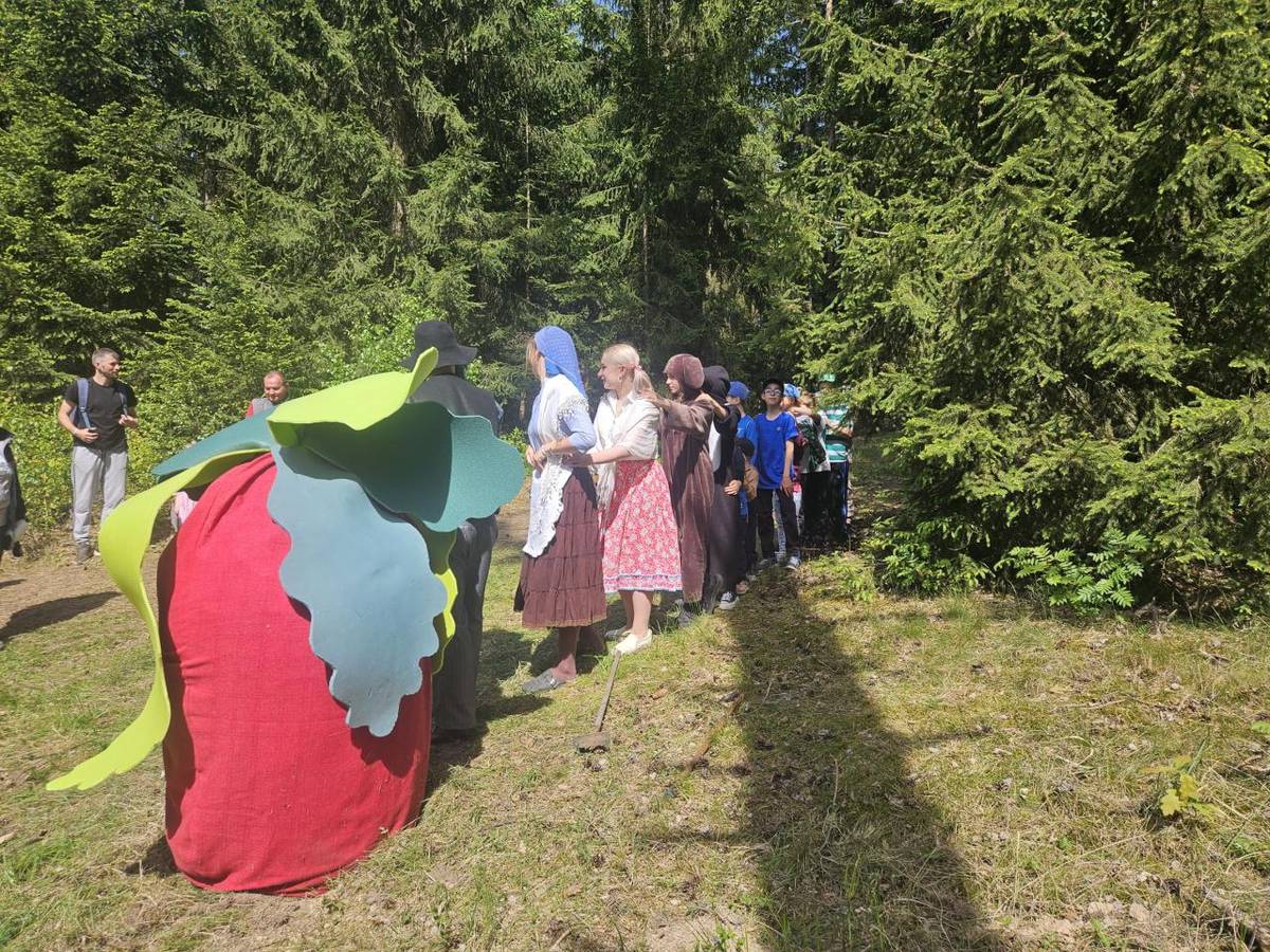 Obec Chabeřice pořádá 16.5. zájezd do Pohádkového lesa v Trhovém Štěpánově.  Uzávěrka přihlášek 30. 4.