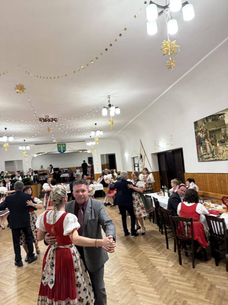 První únorovou sobotu se v Obecním sále uskutečnil tradiční Postřekovský bál pořádaný národopisným souborem.