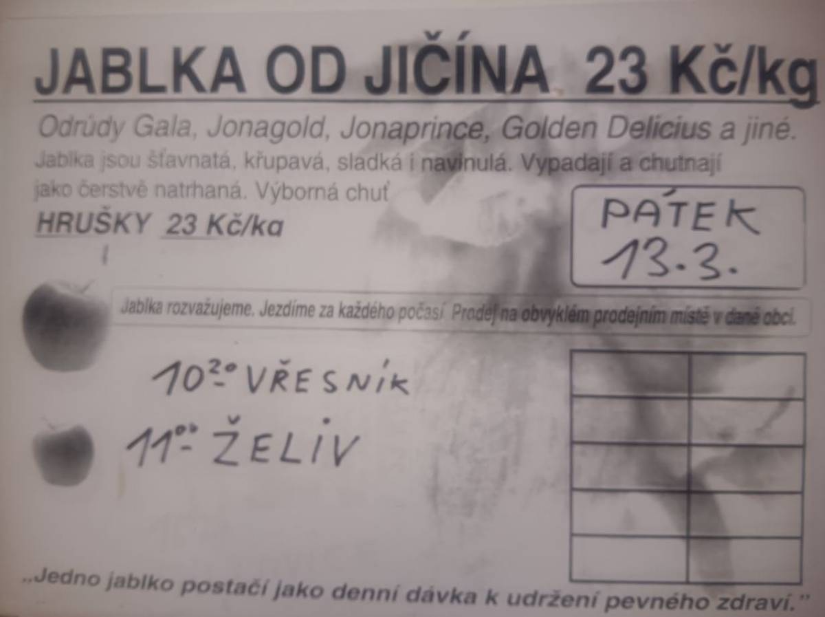 V pátek 13.3. bude probíhat prodej jablek a hrušek od Jičína. Vřesník - 10:20 hod. Želiv - 11:00 hod.