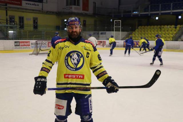 Dárcovství krve není jen individuálním rozhodnutím jednotlivce – často stojí na společné motivaci, sdílené zkušenosti a pocitu sounáležitosti. Právě na tomto principu staví březnová výzva k darování krve, jejíž hlavní tváří je hokejový klub HC ZUBR Přerov – tým, který je zvyklý fungovat společně nejen na ledě, ale i mimo něj.                               Číst dál...