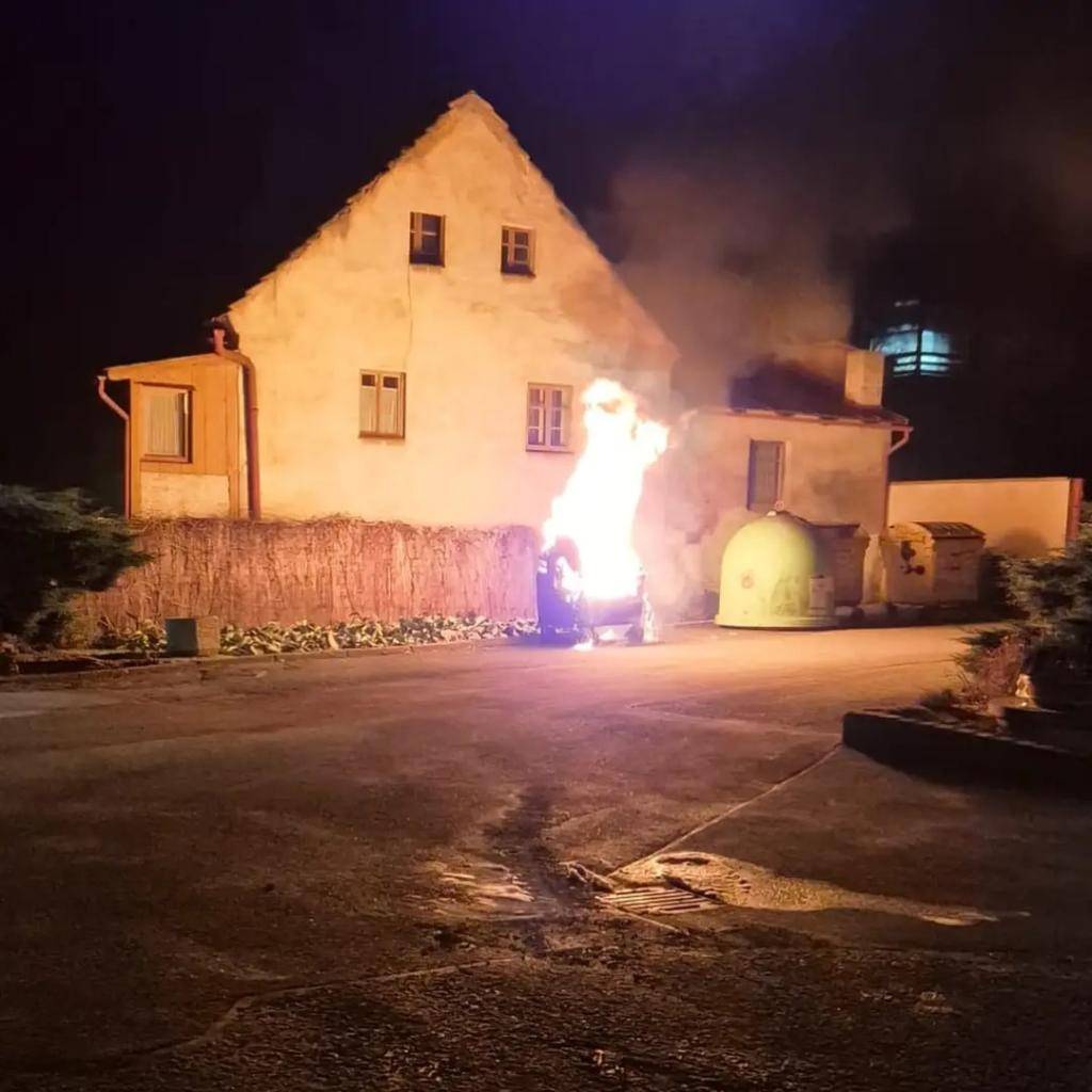 Upozornění na vandalismus v obci