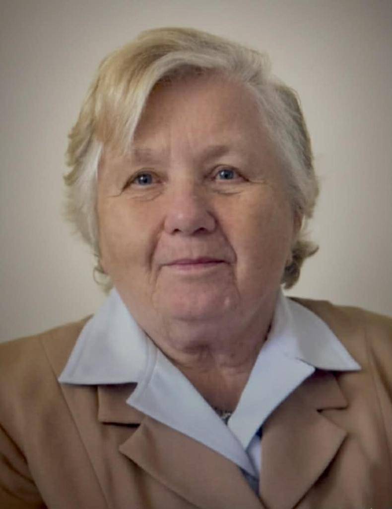 Smútiace rodiny Melicherová, Zvarová, Kurčíková, Roth a Gumbel s hlbokým žiaľom oznamujú občanom, že dňa 7. marca 2026 v nemocnici v Lučenci po ťažkej chorobe zomrela ich  milovaná matka, stará a prastará matka, príbuzná, naša občianka Mária Lehocká vo veku 94 rokov.