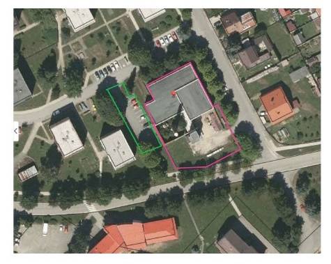 Dovolujeme si Vás informovat, že v následujících dnech budou zahájeny plánované demoliční práce objektu bývalé kotelny ve Slavonicích. V první fázi, která začne v nejbližších dnech, budou prováděny výškové práce na dříku komína s pomocí horolezecké techniky.