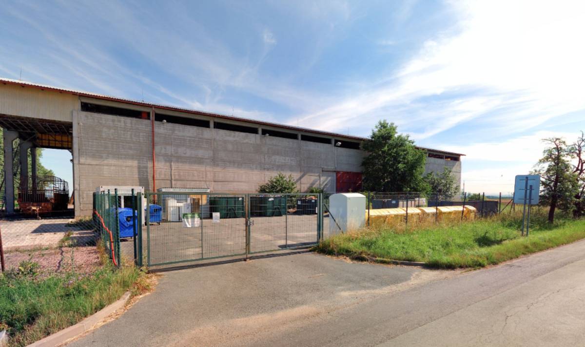 Vážení spoluobčané,  od 11. 3. 2026 bude opět otevřen sběrný dvůr i ve středu.  Provozní doba je stanovena do odvolání takto:   STŘEDA: 15:00 – 18:00  SOBOTA: 13:00 – 16:00