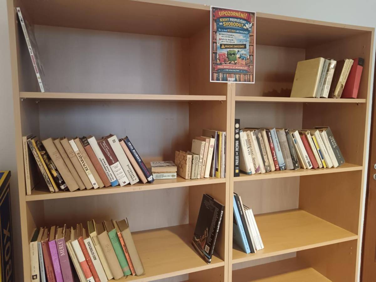 Obecní knihovna nabízí k volnému odběru knihy vyřazené z knihovního fondu.