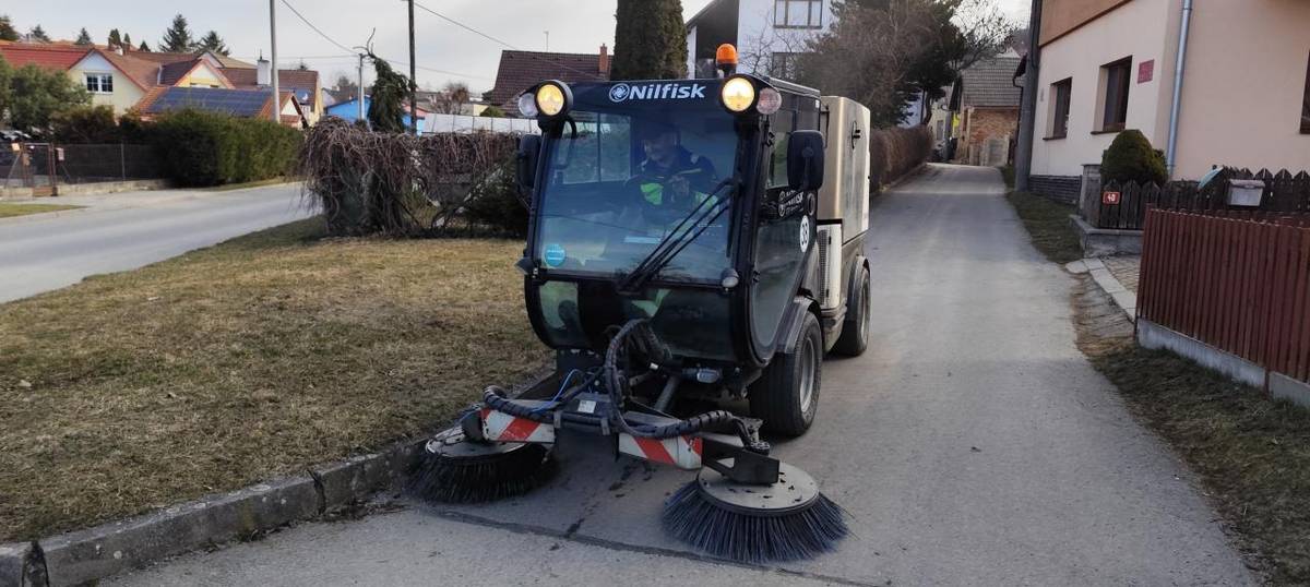 Informace ohledně jarního strojního úklidu ulic města Olešnice.