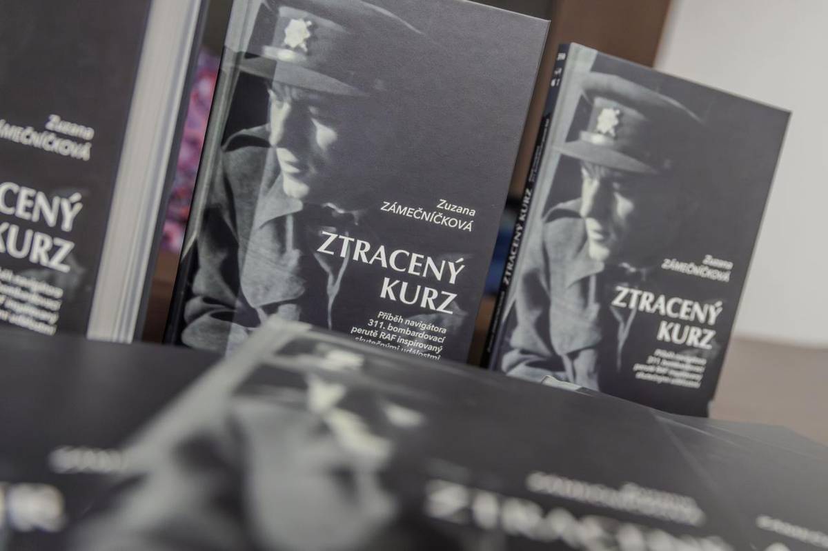 Slavnostní akt předání čestného občanství panu Antonínu Mrvíkovi in memoriam se uskutečnil ve středu 11. března 2026 v kulturním domě ve Šternberku. Čestné občanství je nejvyšší ocenění, jaké může město udělit.