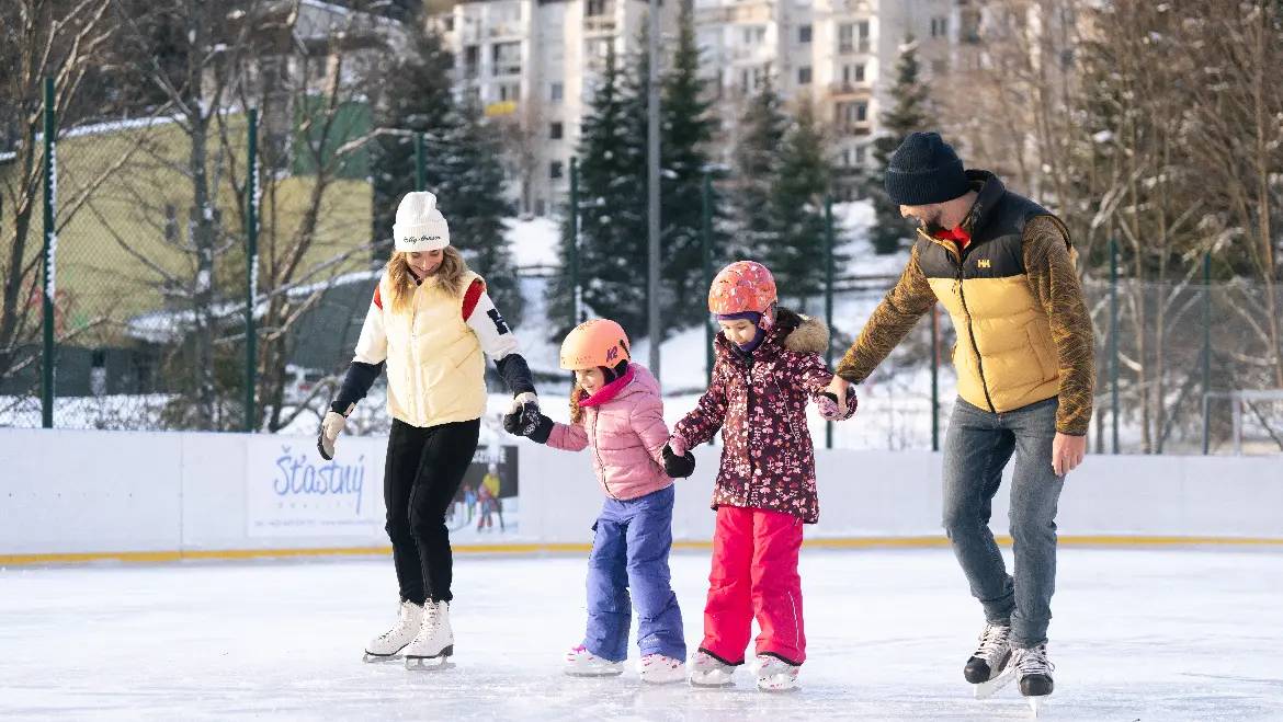 Kluziště bude přístupné již od této soboty 22. listopadu 2025 dle provozního řádu.