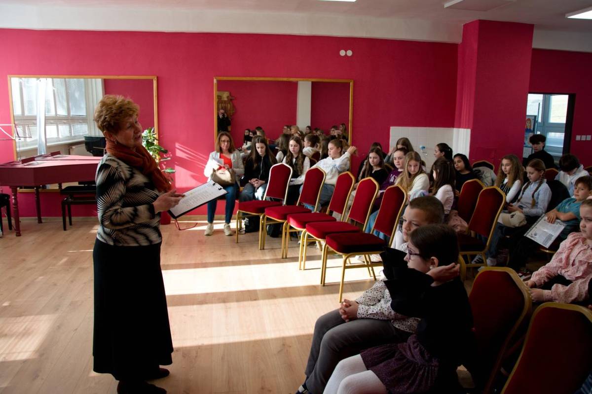 V Základnej umeleckej škole v Poltári sa dňa 11. 3. 2026 uskutočnilo okresné kolo 72. ročníka celoslovenskej postupovej súťaže v umeleckom prednese poézie a prózy Hviezdoslavov Kubín, ktorej organizátorom bolo Novohradské osvetové stredisko Lučenec v spolupráci s Mestským úradom v Poltári.