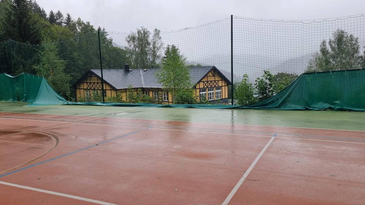 Upozornění ředitele základní školy ve Špindlerově Mlýně