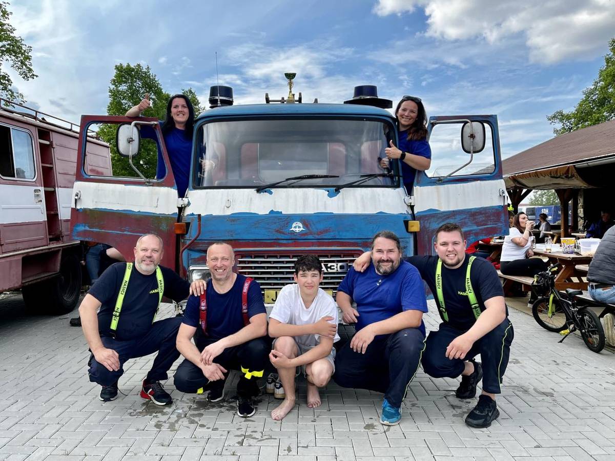 V sobotu 11. 5. v odpoledních hodinách proběhla okrsková soutěž sborů dobrovolných hasičů - Dlouhá Brtnice. Za naše SDH se soutěže zúčastnilo družstvo mužů, v tomto složení: Milan Machovec, Luboš Pokorný, Dominik Růžička, Miroslav Růžička, Pavel Král, Petra Machovcová, Kateřina Králová, Filip Král.