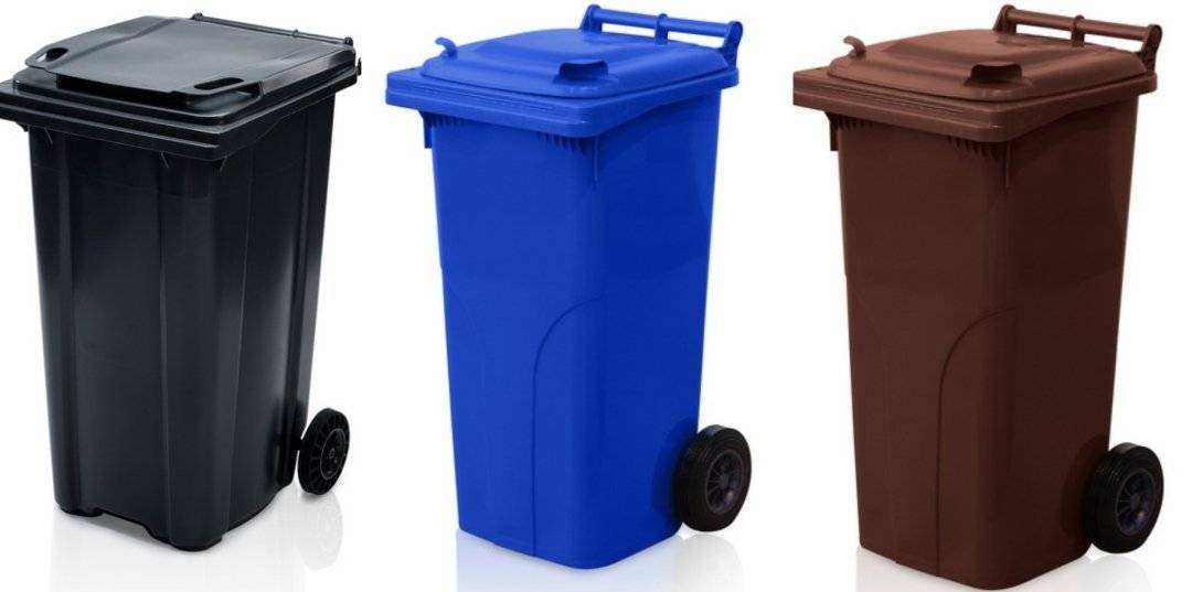 Zítra a pozítří je v plánu vývoz černých a modrých (komunál + papír - 18.3.2026) a hnědých (bio - 19.3.2026) popelnic. Tak nezapomeňme:)