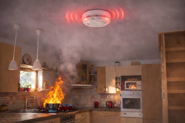 Změna času je ideální příležitostí ke kontrole požárních hlásičů