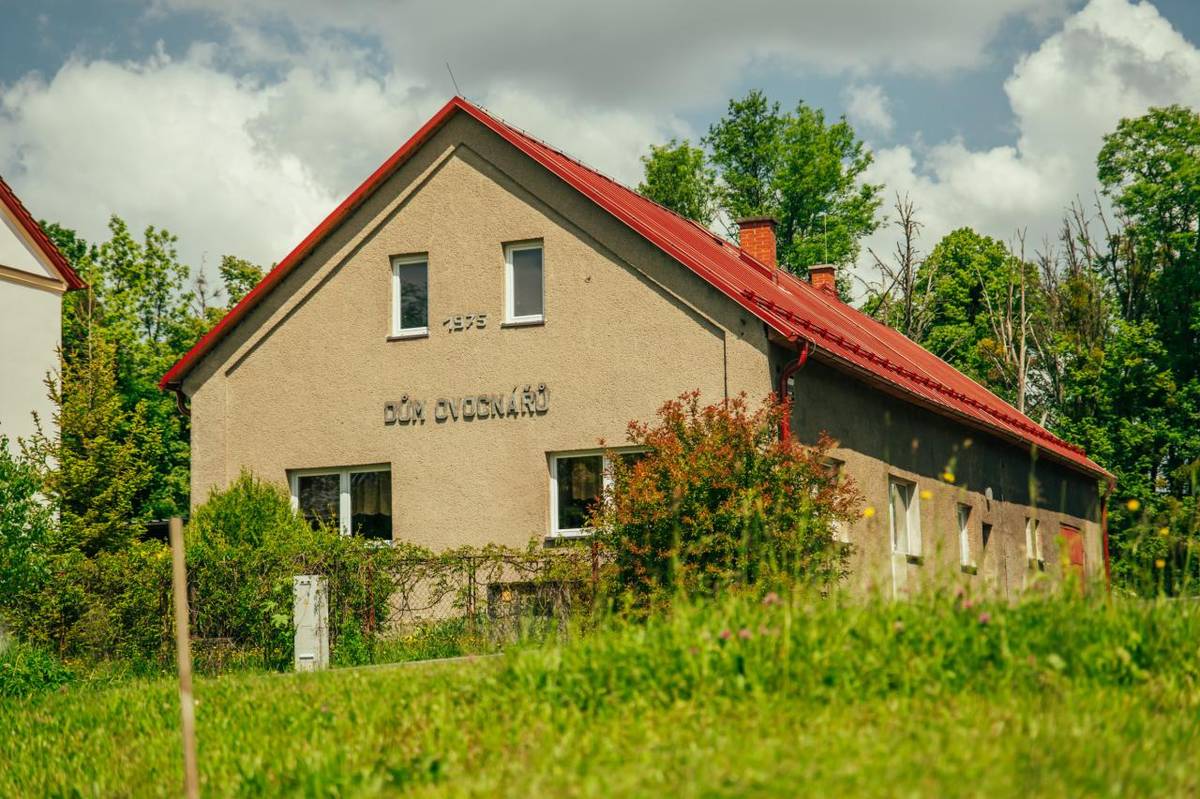 BLEŠÍ TRH - Dejme věcem druhou šanci, dne 17. května 2026, Dům ovocnářů, Dolní Domaslavice 17, 9:00 - 13:00 hod. Bližší informace v přiloženém plakátku.