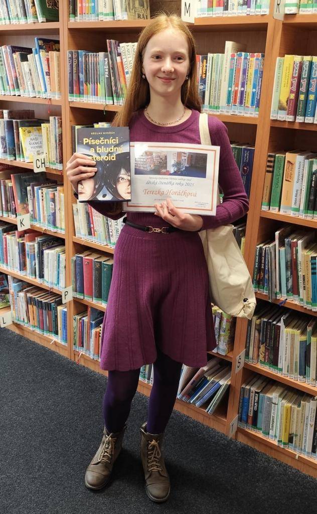 Městská knihovna Olešnice udělila ocenění dětská čtenářka roku 2025.