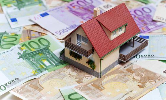 Kuka illeték, ingatlan-, kutyaadó - poplatok za odpad, daň z nehnuteľnosti a daň za psa.