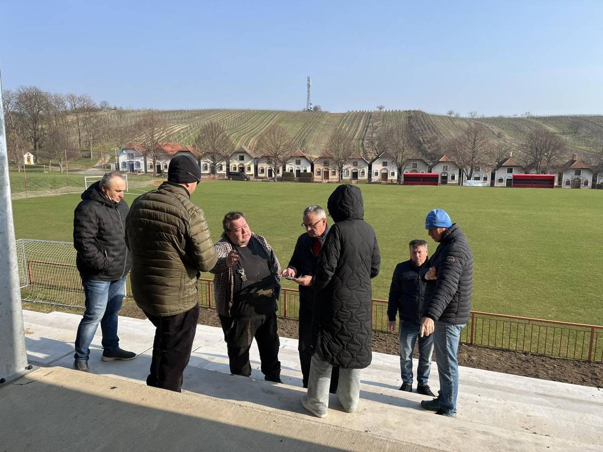 VELKÉ VĚCI SE BLÍŽÍ KE KONCI