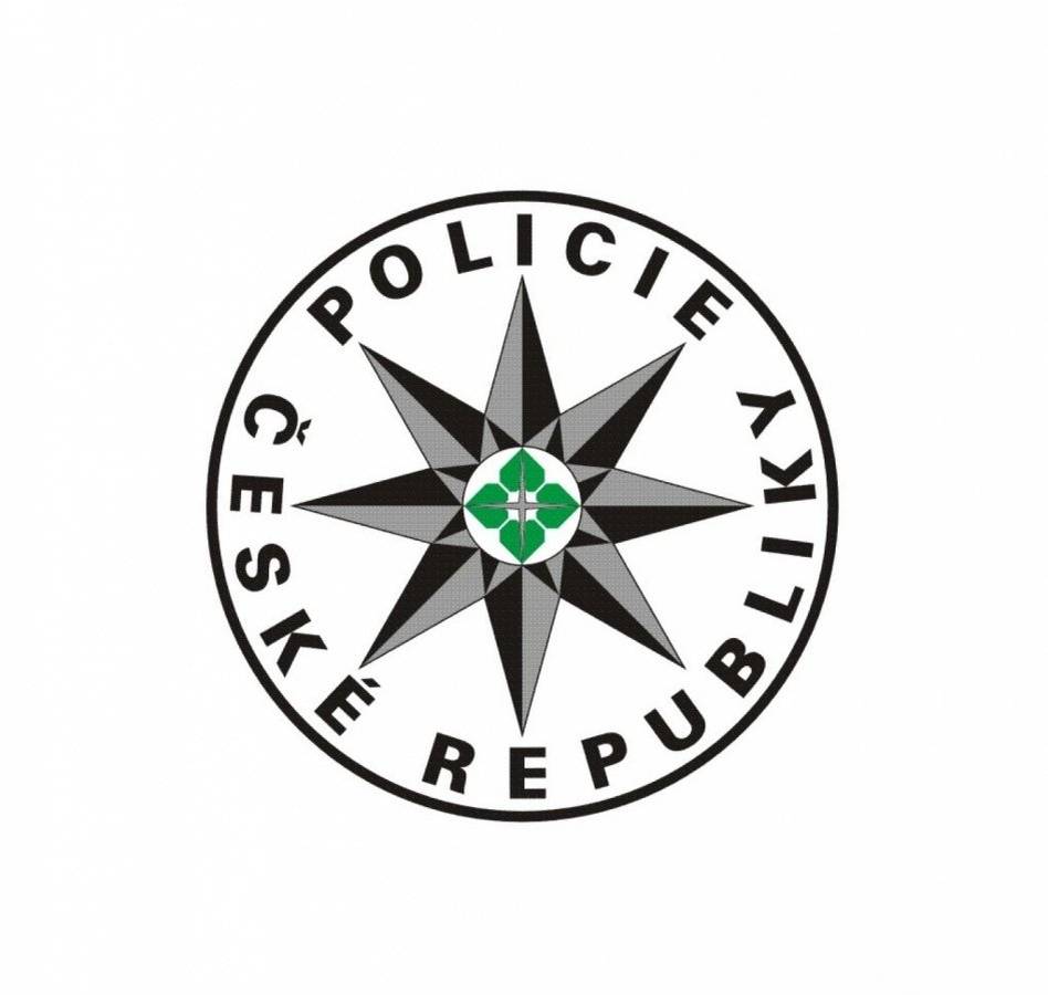 V příloze naleznete varování Policie České republiky před internetovými podvody.