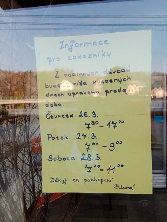 V nize uvednych dnech bude upravena prodejni doba ct.26.3. 7:30-17:00 pa.27.3. 7:00-9:00 so 28.3 7:00-11:00