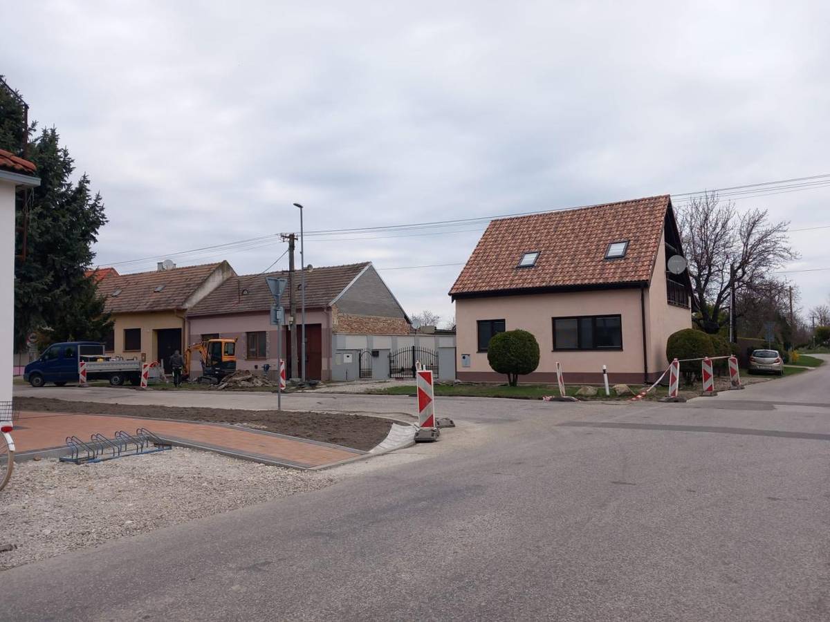 Ministerstvo financií Slovenskej republiky  Predpokladané výdavky: 22 147,50 €  Požadovaná dotácia: 15 000,00 €