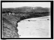 Průběh výstavby kanálu.