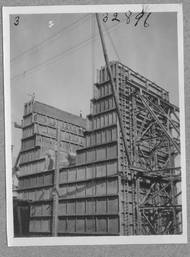 Stavba zdymadla Panamského průplavu.