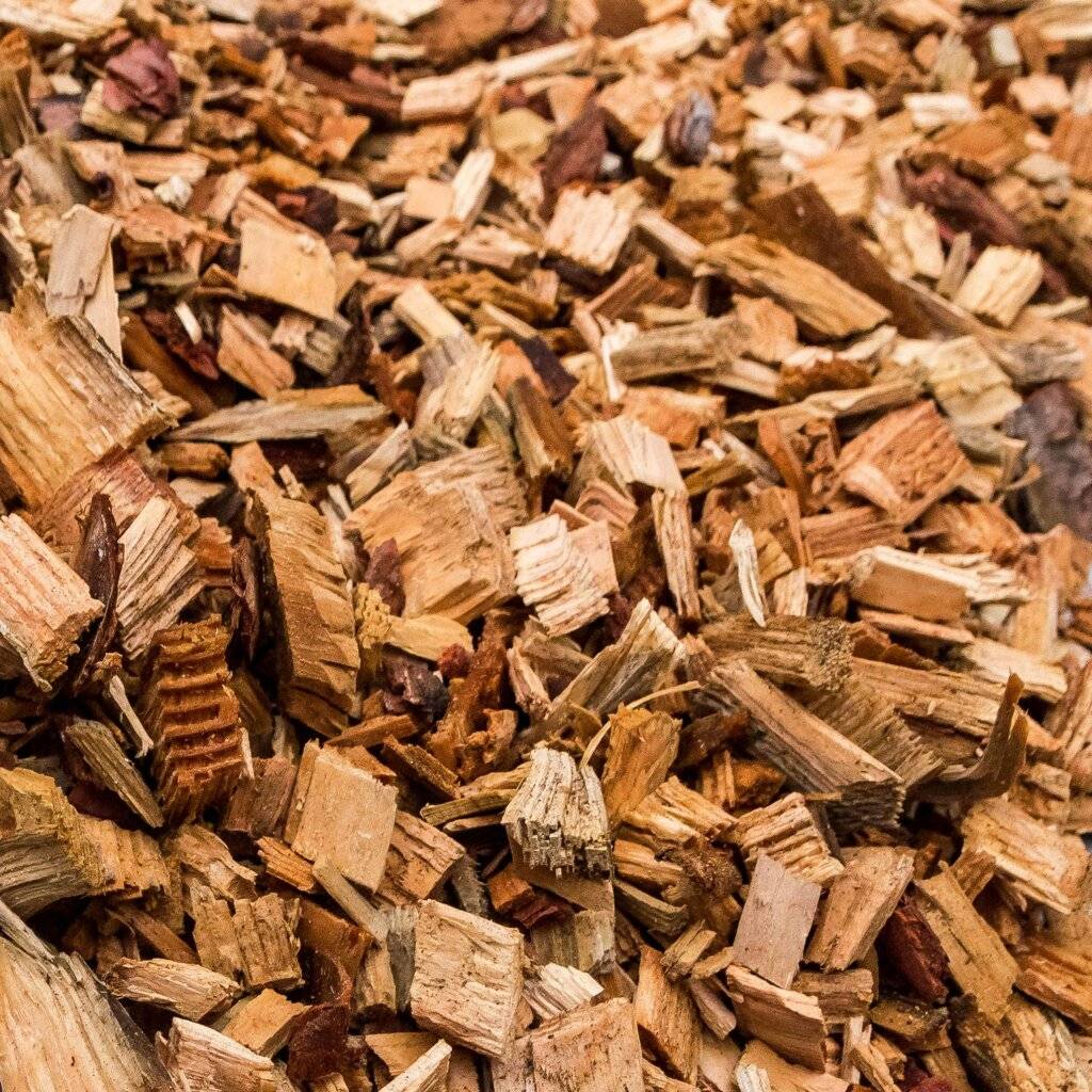 U obecního úřadu je pro občany obce volně k dispozici mulčovací štěpku z listnaných dřevin.   V případě, že bude stávající množství vyčerpáno a bude zájem o další štěpku, kontaktujte prosím starostu na tel. 724 189 410.