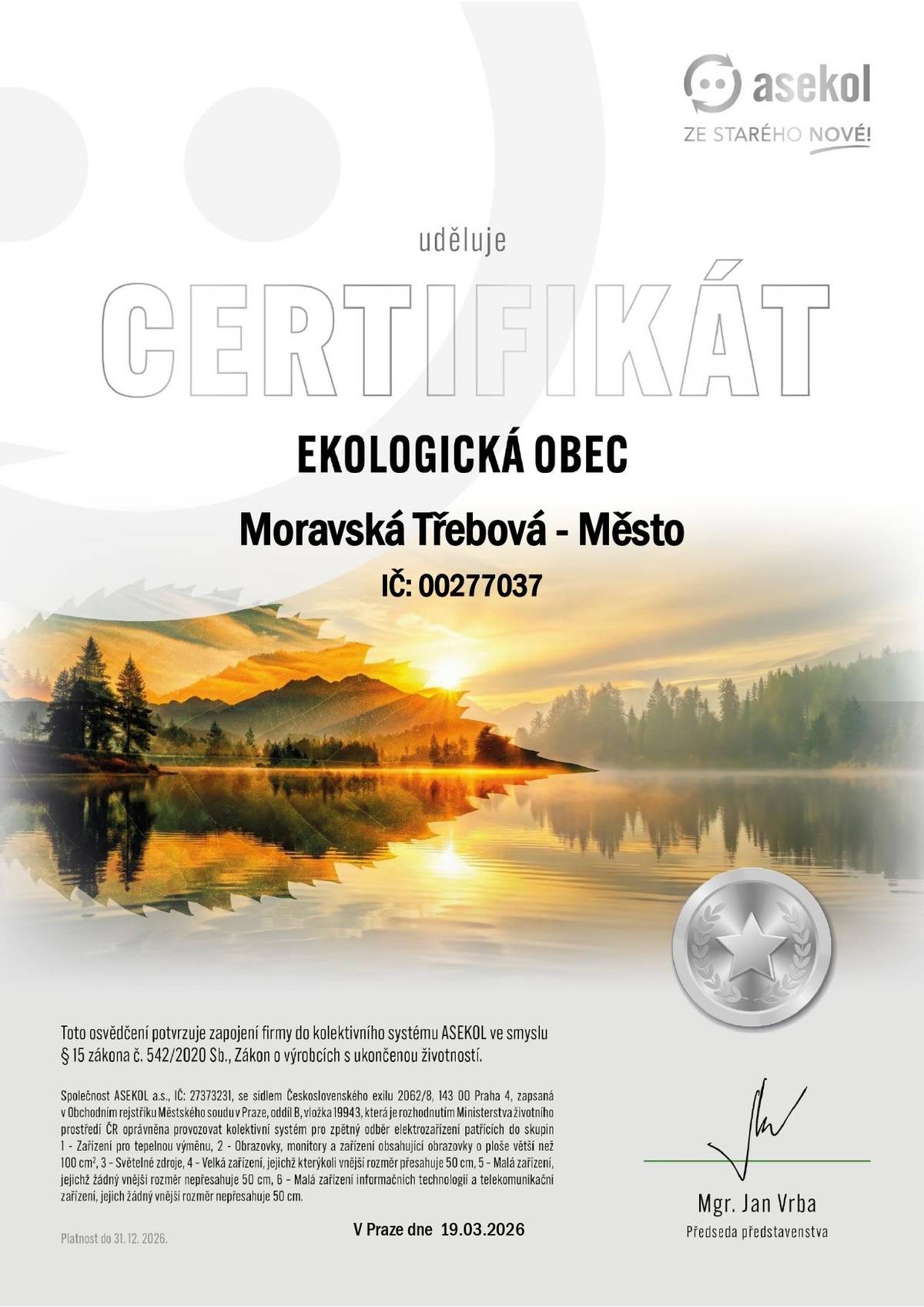 Stříbrný certifikát Ekologická obec  Město Moravská Třebová získalo, za svou odpovědnou roli v oblasti sběru a recyklace vysloužilých elektrozařízení, ocenění v podobě stříbrného certifikátu Ekologická obec od společnosti ASEKOL.a.s. Město se svým dlouhodobým zapojením významně podílí na správném sběru a recyklaci elektroodpadu. Tento přístup pomáhá chránit přírodu, snižovat ekologickou zátěž a podporuje udržitelnější hospodaření se zdroji.    Poděkování patří všem, kteří se na tomto úspěchu podílejí.