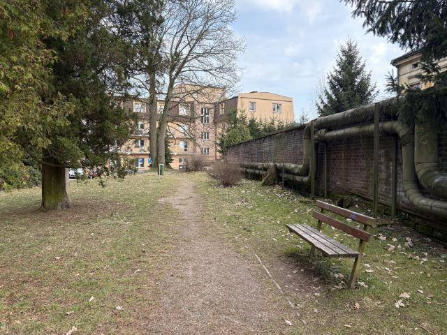 Chcete znát budoucí podobu parku, který se nachází nad ZŠ kpt. Jaroše? Radnice vás zve na veřejné setkání s architektem i vedením města, na kterém bude prezentovat architektonickou studii.                               Číst dál...