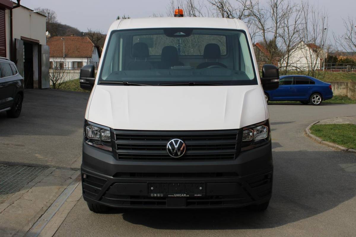Pro potřeby technických služeb jsme pořídili zcela nový hákový nosič kontejnerů. Tento moderní vůz VW Crafter posílí a vylepší možnosti obce při zajišťování svozu biologického odpadu, zejména kompostu a klestu, které občané ukládají do přistavených kontejnerů ve sběrných hnízdech.