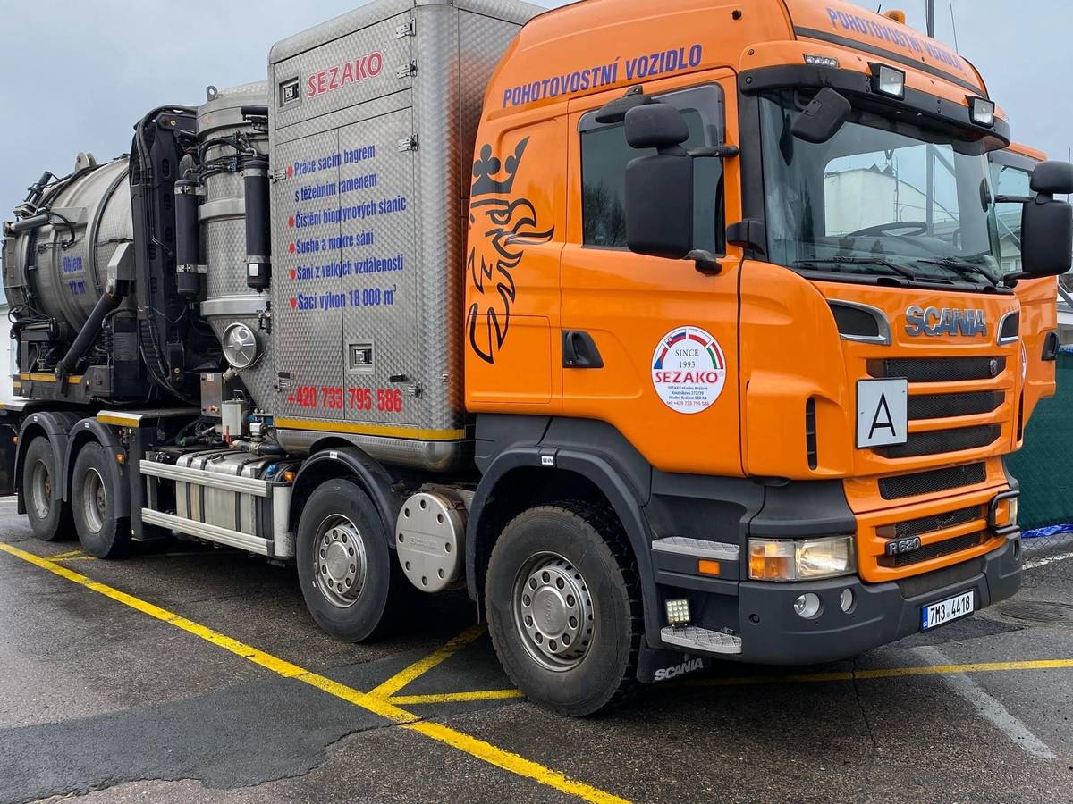 Upozorňujeme občany, že dnes od 12.00 bude dočasně neprůjezdná místní komunikace "U Potoka" z důvodu prací na kanalizaci. Děkujeme za pochopení.