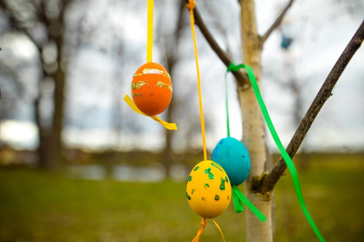 Zveme Vás v sobotu 4.4.2026 od 14-16 na dolnopěněnské Velikonoce. Můžete si ozdobit velikonoční strom, zasoutěžit o nejlepší mazanec a nazdobit vajíčka. Pro děti je připraven doprovodný program Chůdadla s pohádkou a školou žonglování. Nově bude malování na obličej.