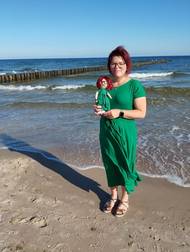 Věra se svou Nanynkou u moře